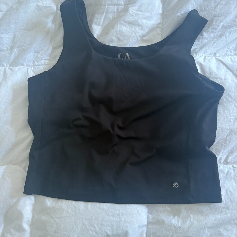 Crop top sports bra